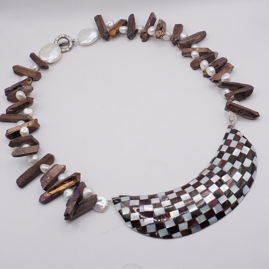 Checkered Shell Necklace