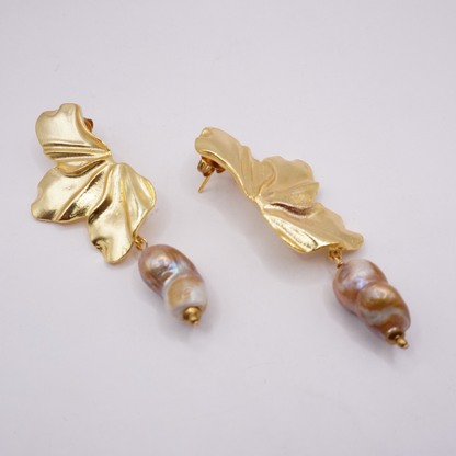 Golden Petal & Pearl Earrings